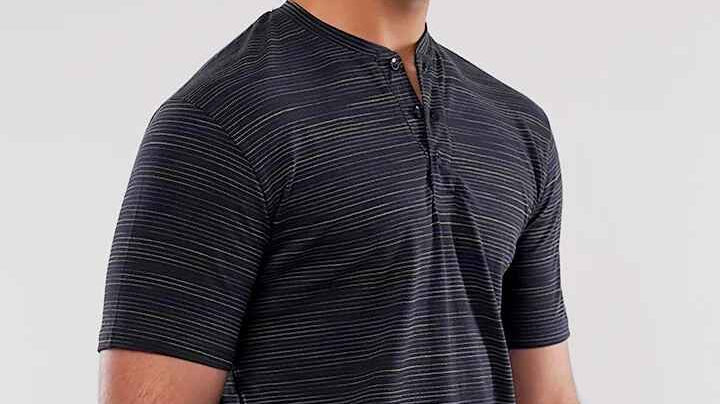 Discover Casual Neckline Tees: Style Meets Comfort