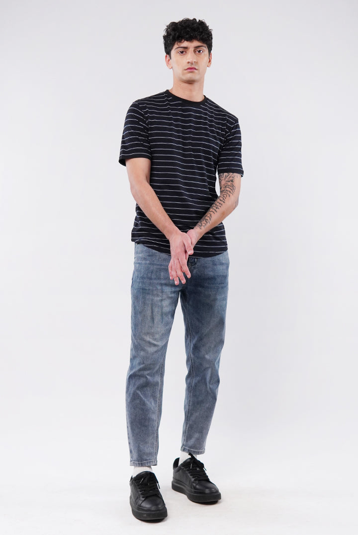 Striped Curved Hem T-Shirt - Black - Mendeez