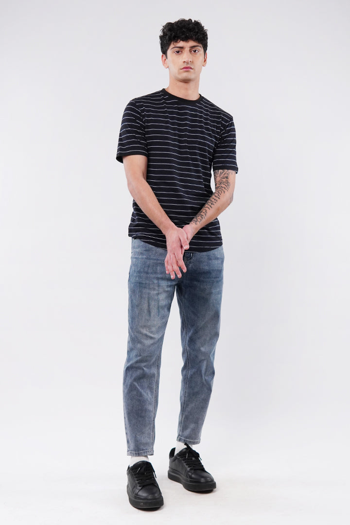 Striped Curved Hem T-Shirt - Black - Mendeez