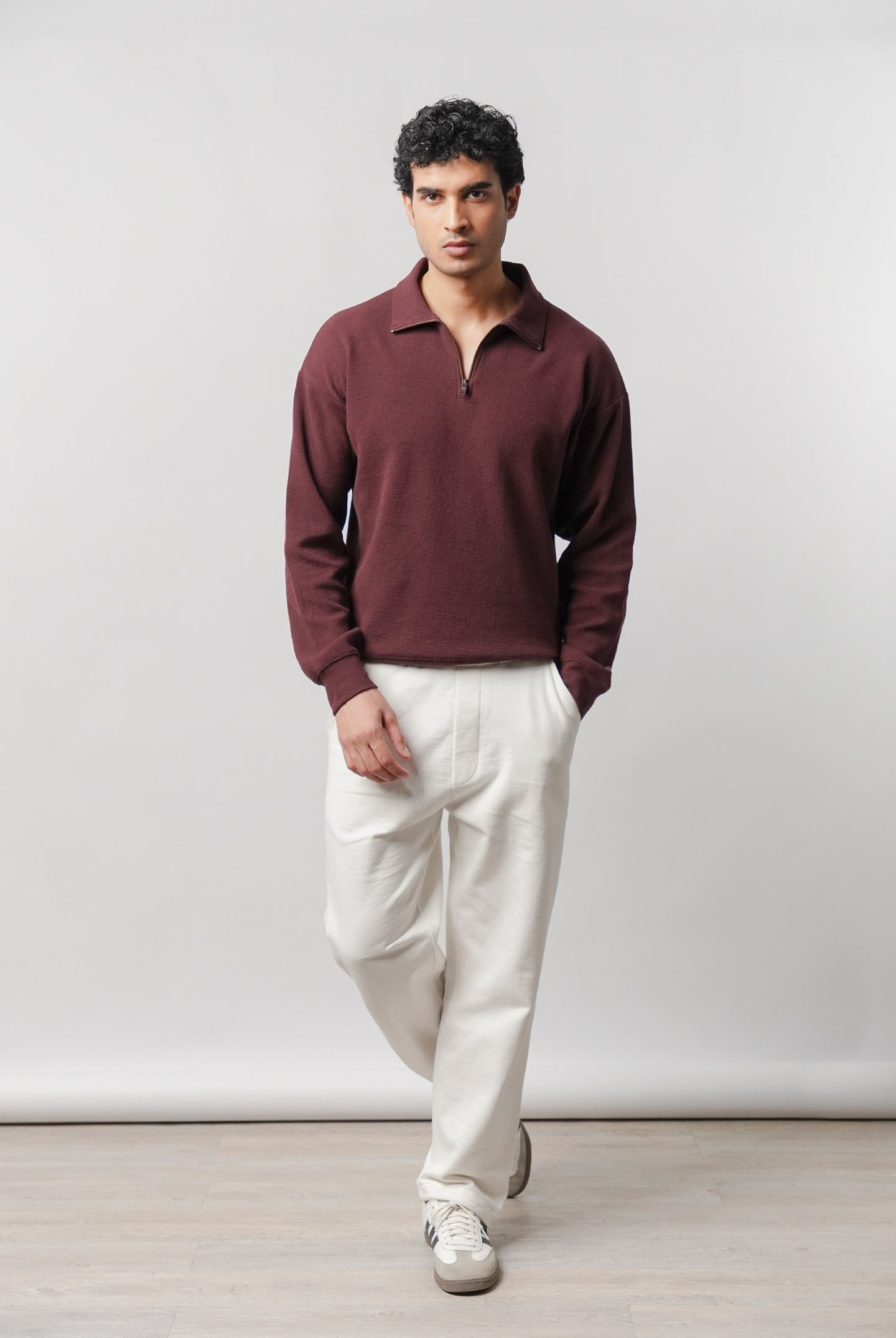 Quarter-Zip Sweatshirt - Maroon - Mendeez