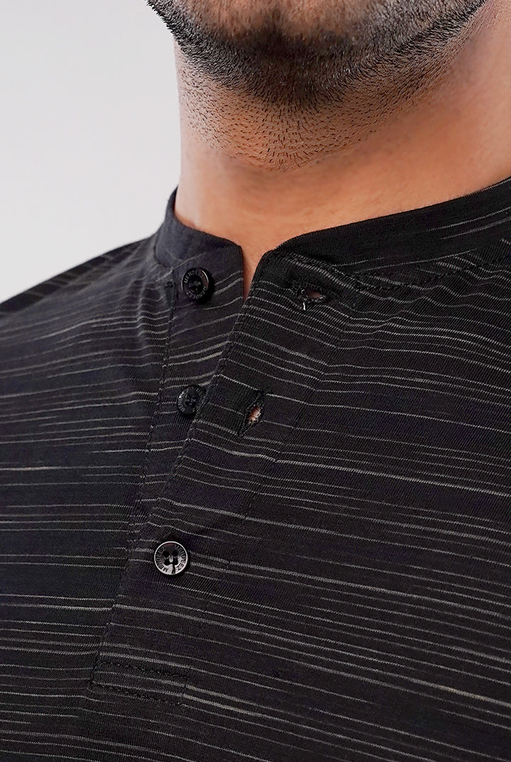 Printed Henley T-Shirt - Black - Mendeez