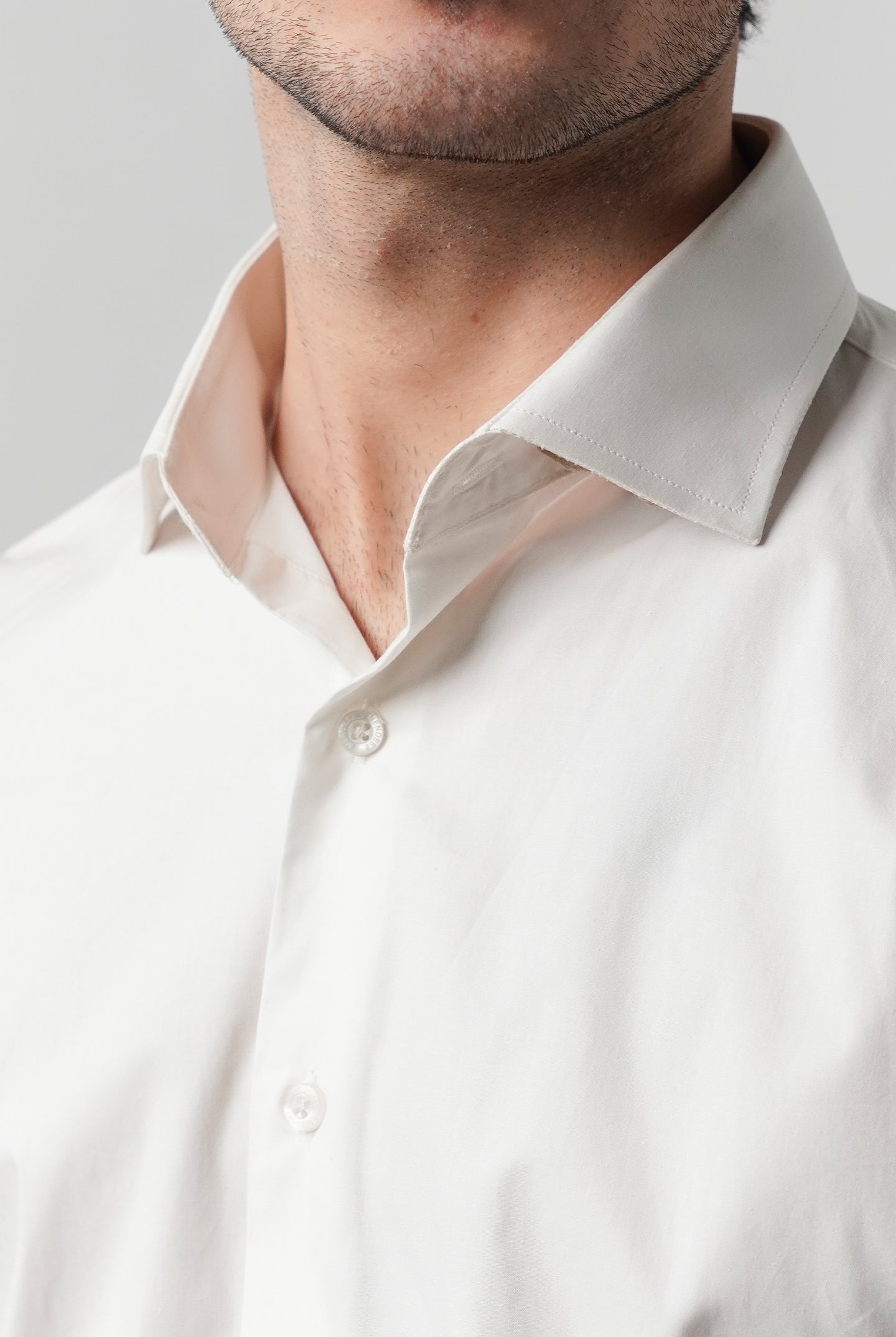 Plain Shirt - White - Mendeez