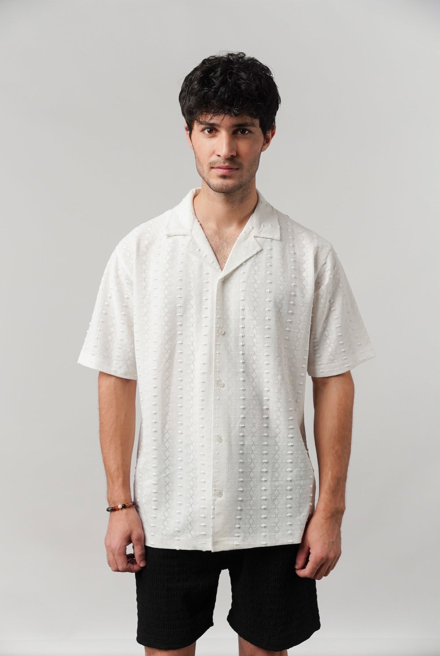 Knitted Cuban Shirt - White - Mendeez