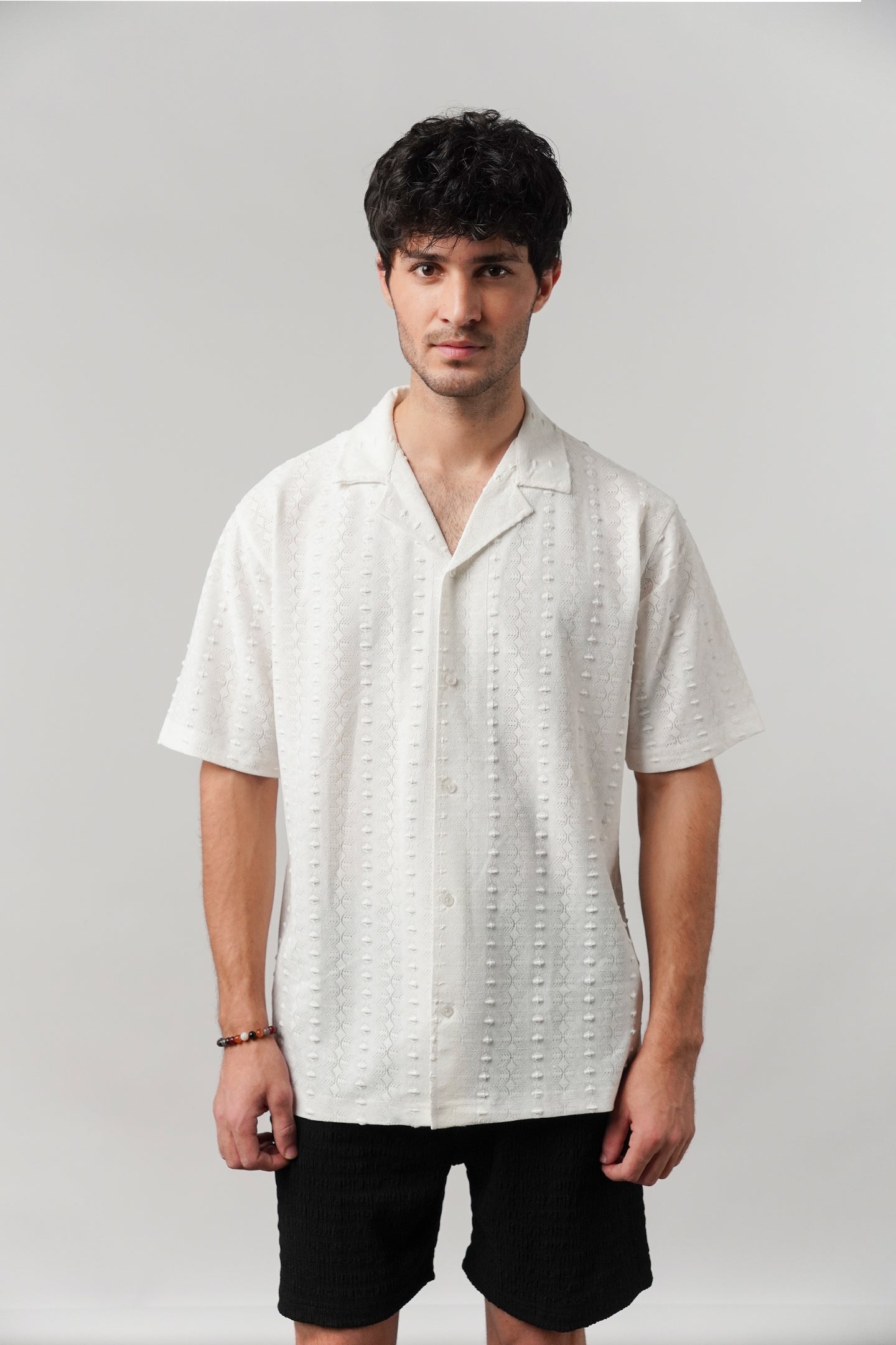Knitted Cuban Shirt - White - Mendeez