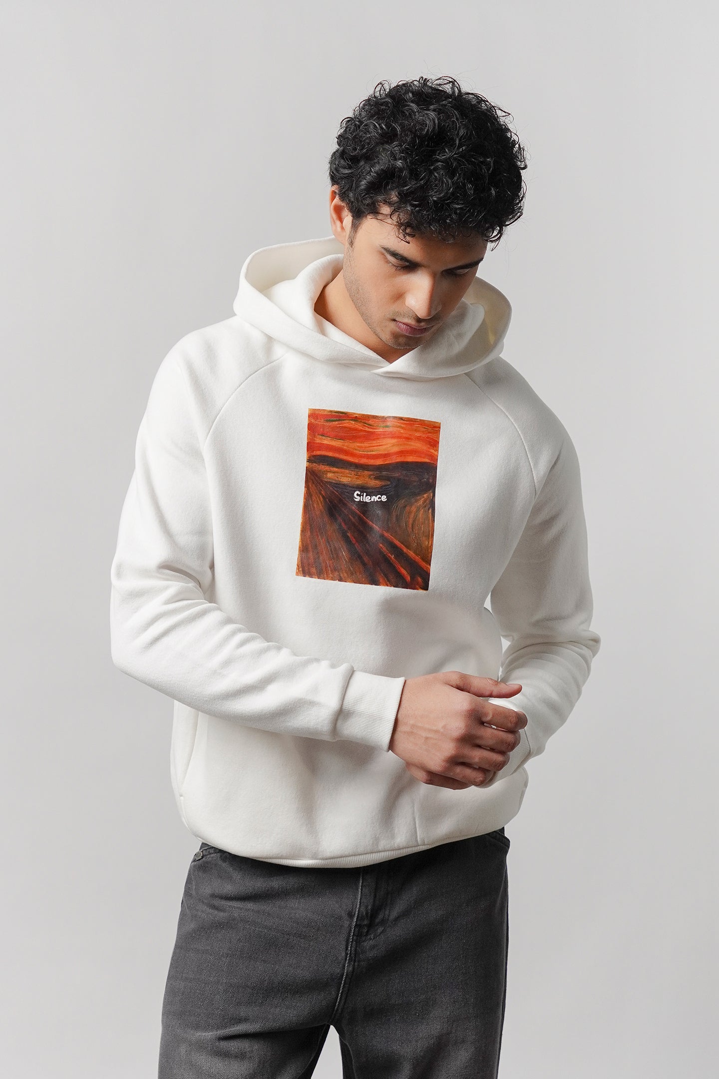 Pullover Graphic Hoodie - White - Mendeez