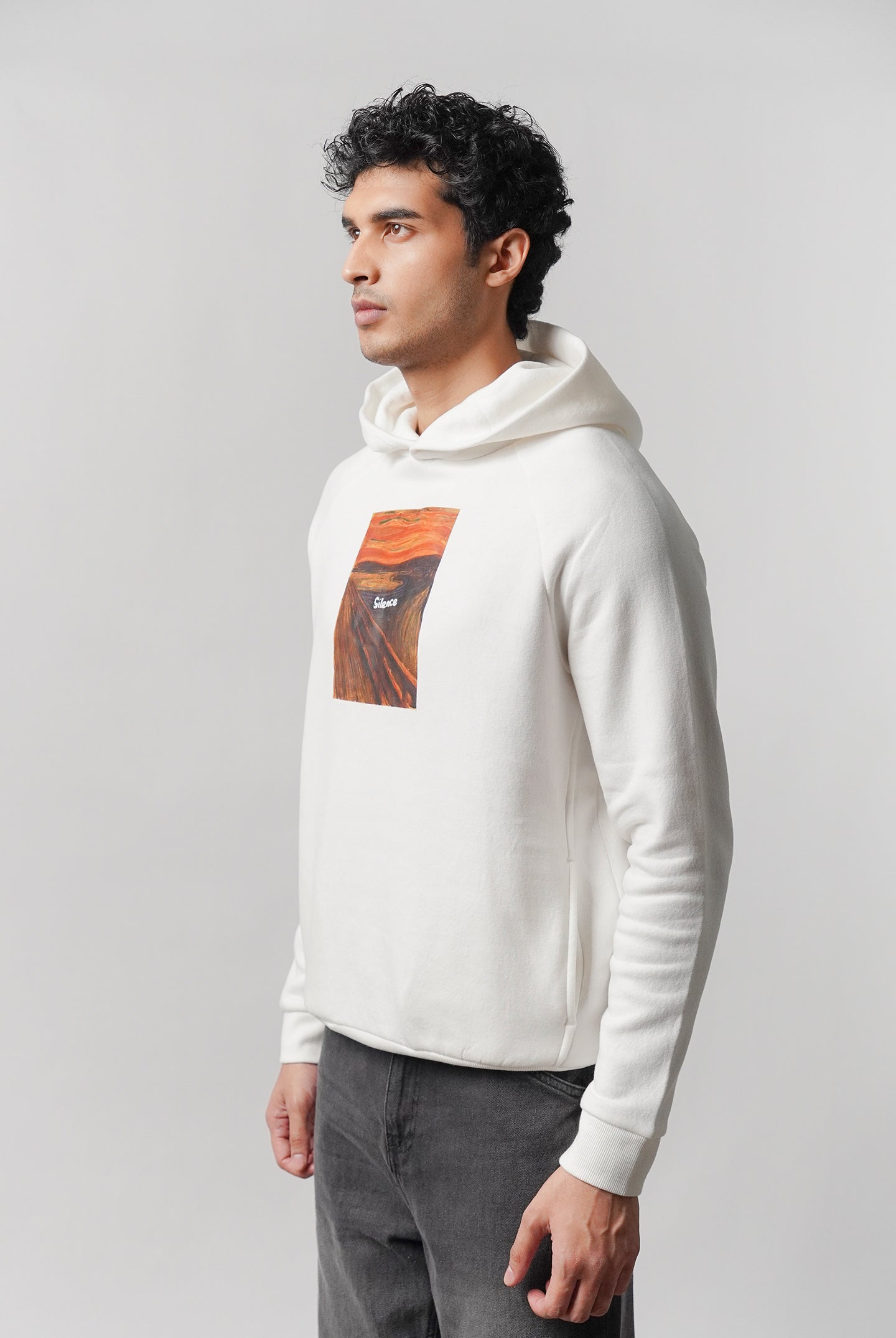 Pullover Graphic Hoodie - White - Mendeez