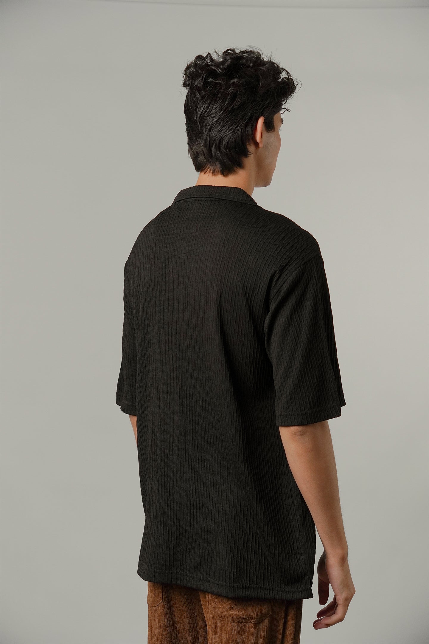 Textured Cuban Shirt - Black - Mendeez