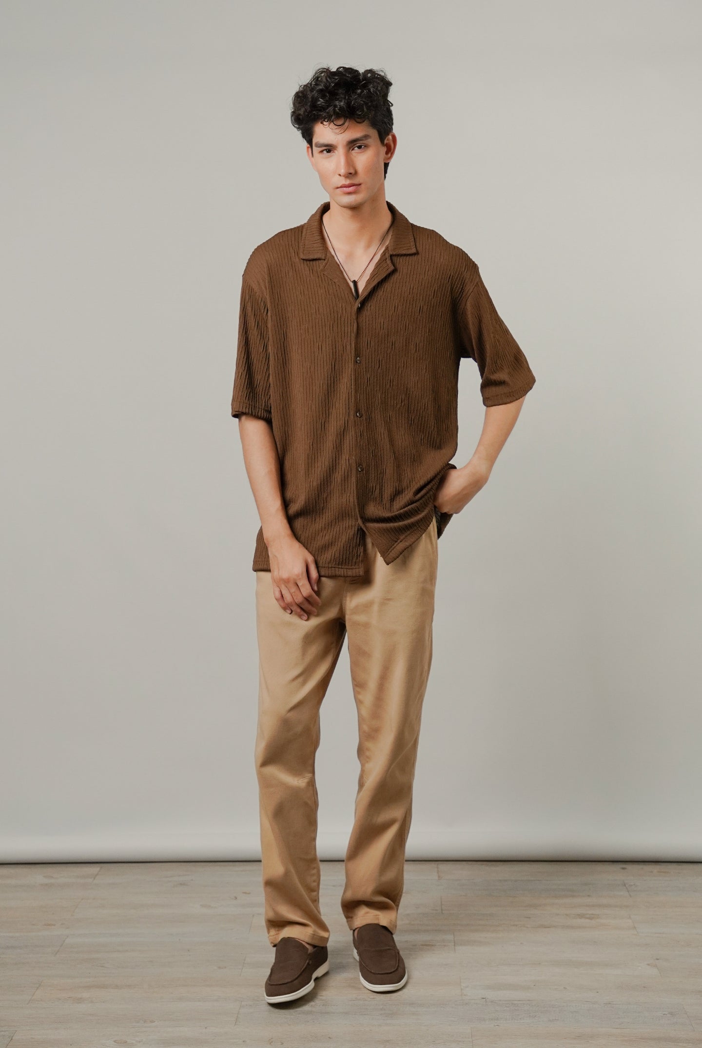 Textured Cuban Shirt - Brown - Mendeez