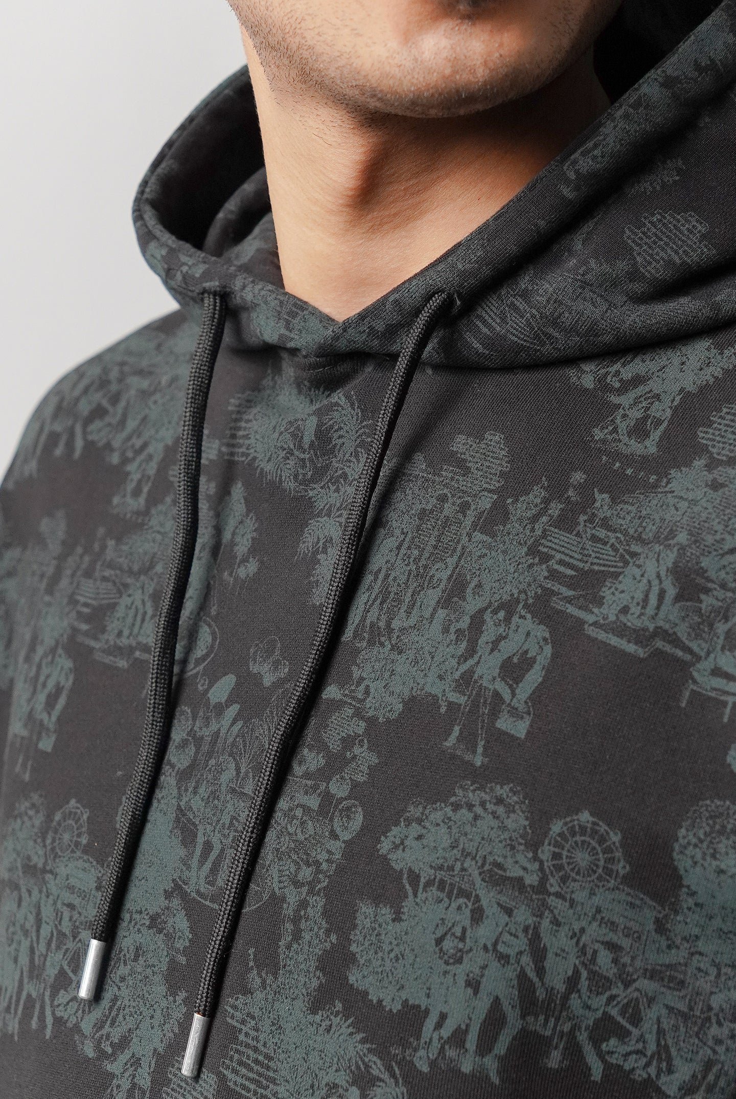 Pullover Printed Hoodie - Black - Mendeez