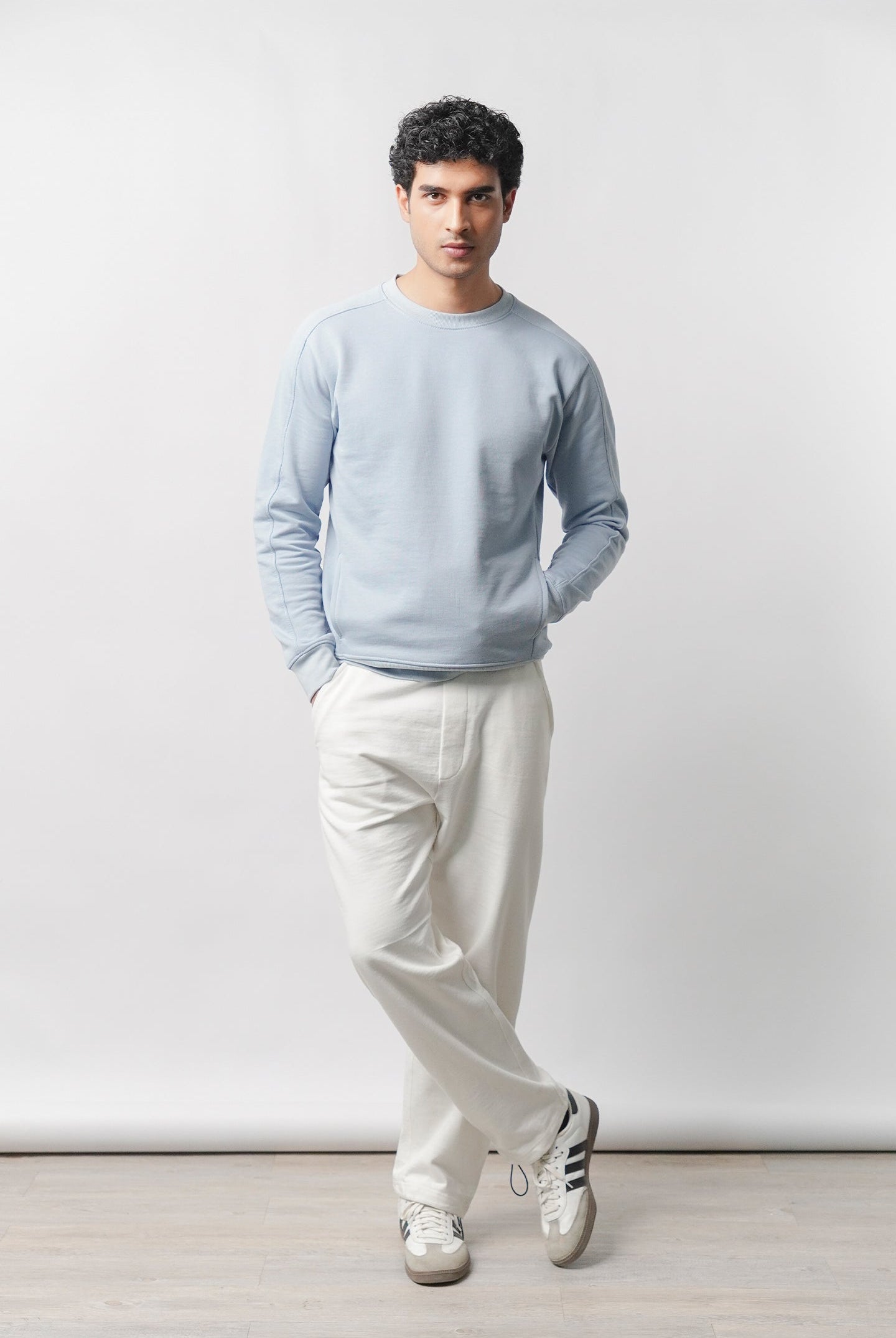 Side-Pocket Sweatshirt - Sky Blue - Mendeez