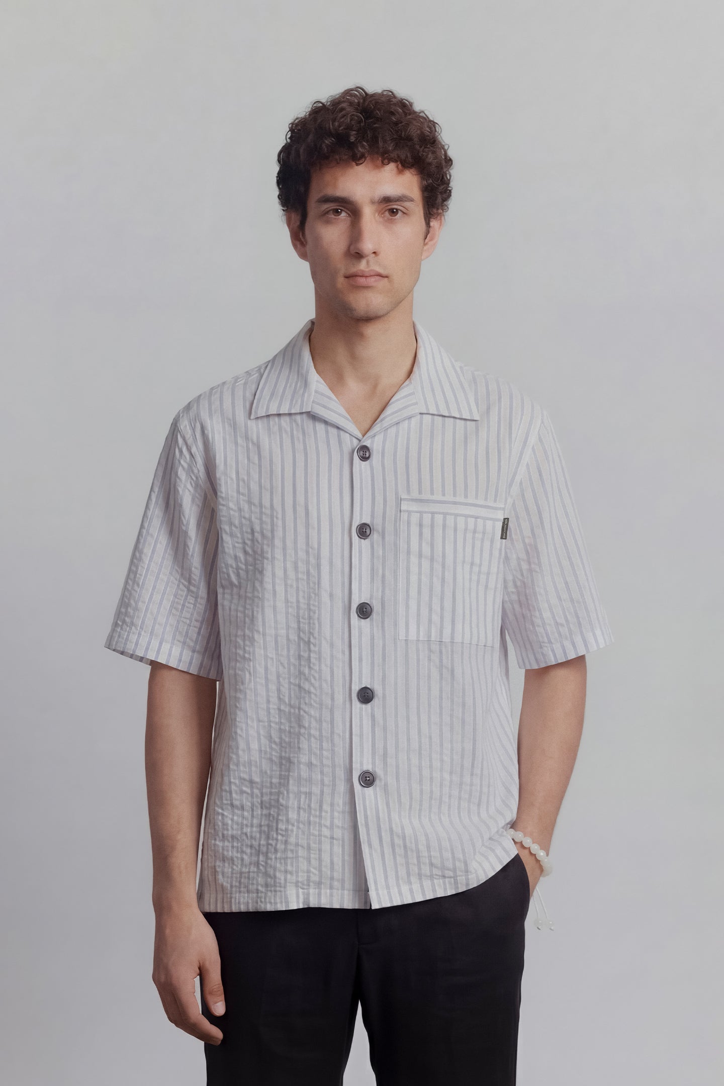 Seersucker Half Sleeves Shirt - White - Mendeez