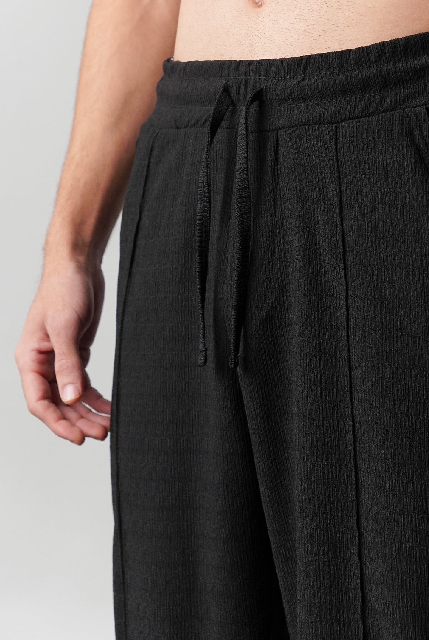 Textured Pintex Trouser - Black - Mendeez