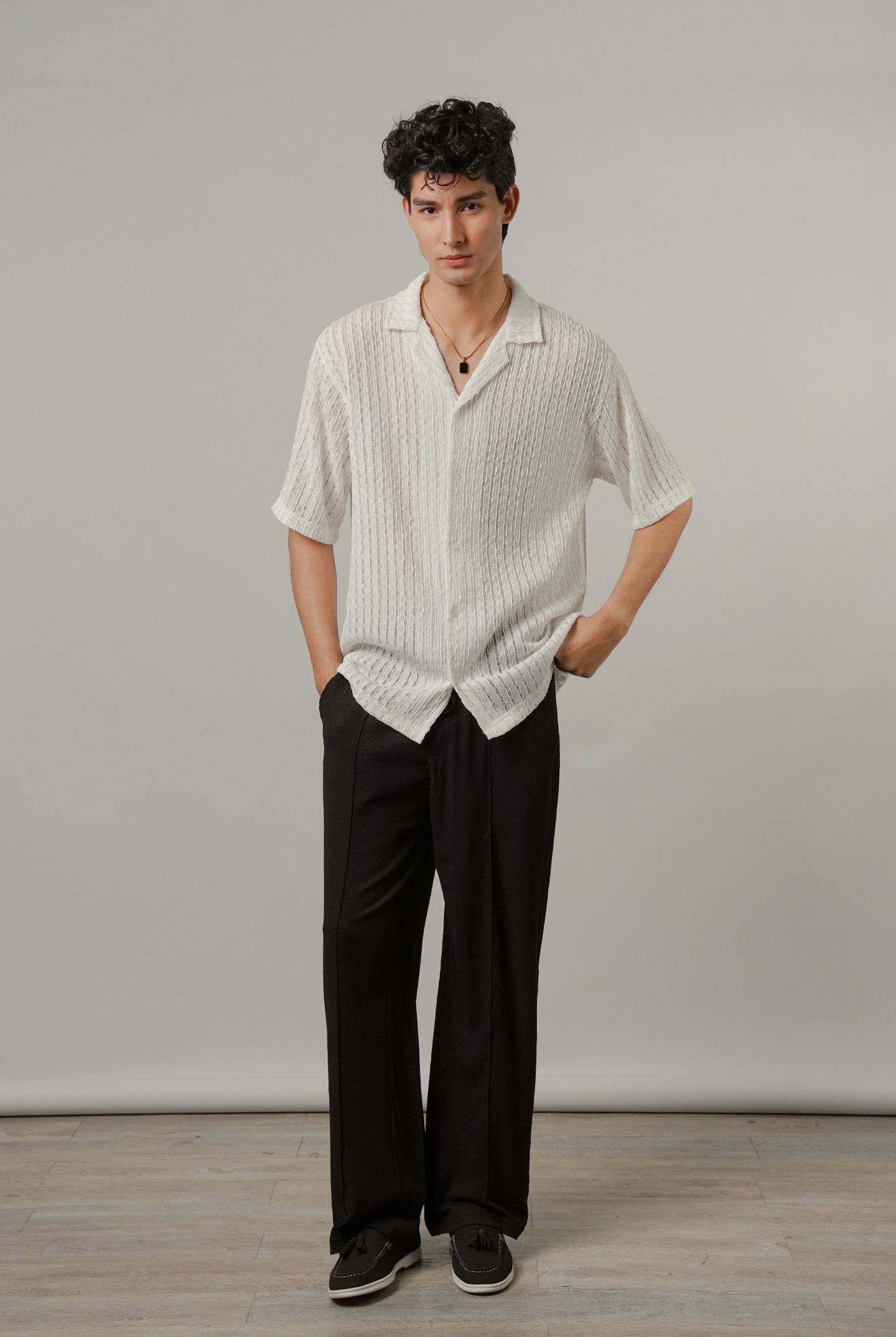 Burnout Cuban Shirt - White - Mendeez