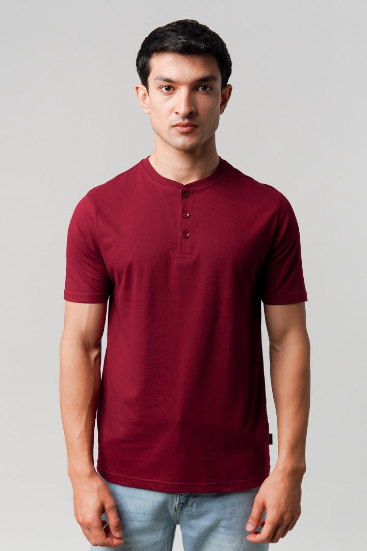 Regular Fit Henley T-Shirt - Maroon - Mendeez