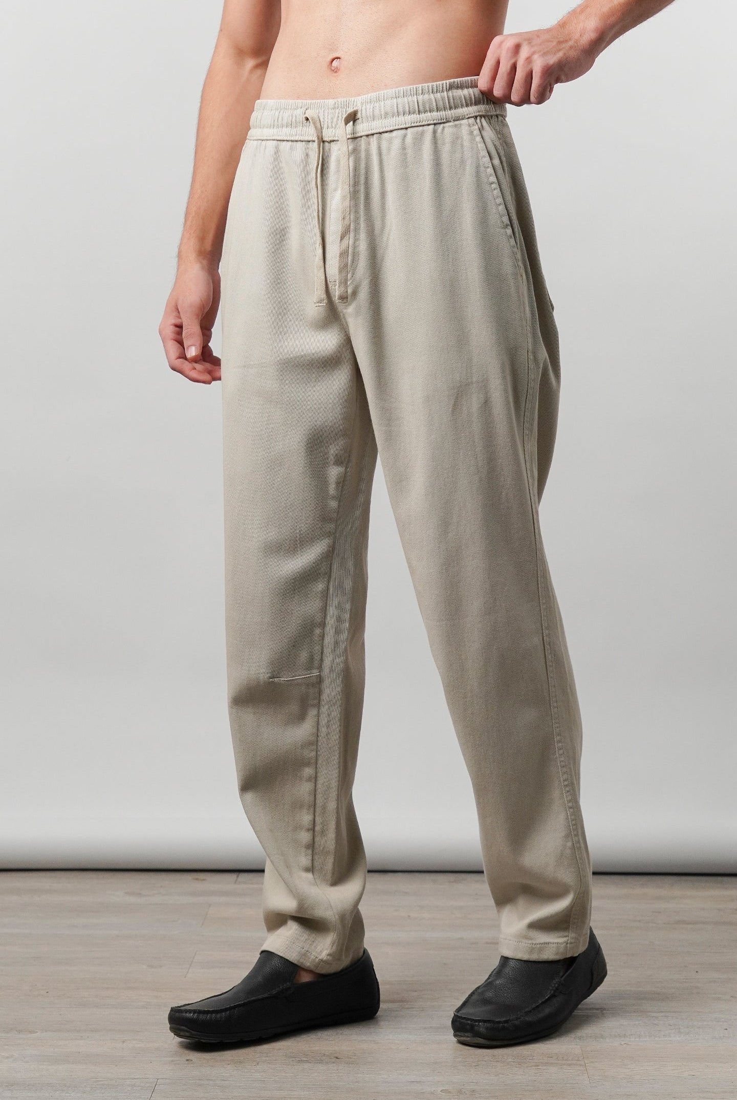 Straight Jogger Pants - Sand - Mendeez