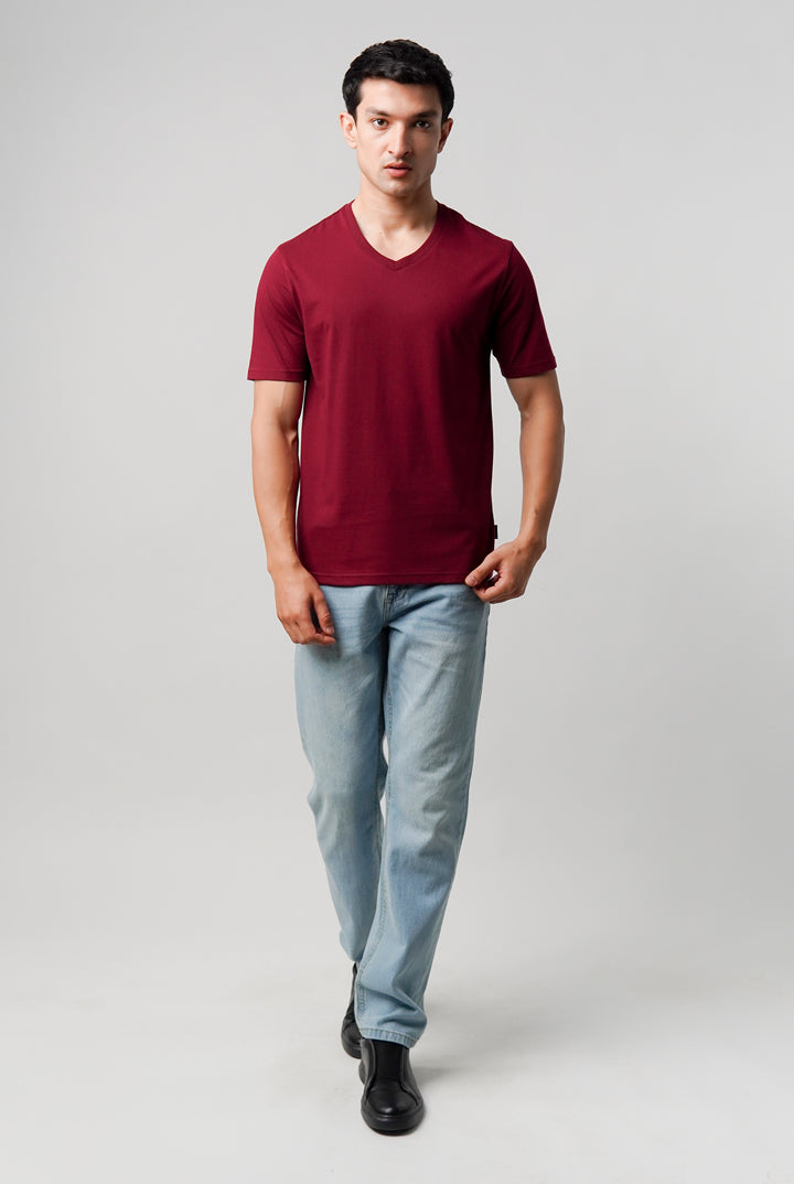 Regular Fit V-Neck T-Shirt - Maroon - Mendeez