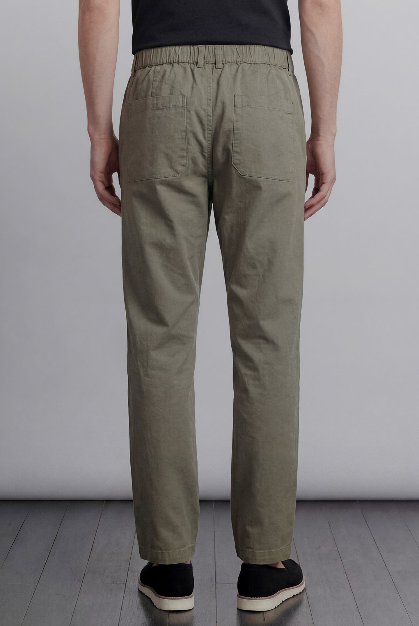 Classic Straight Pants - Sage Green - Mendeez
