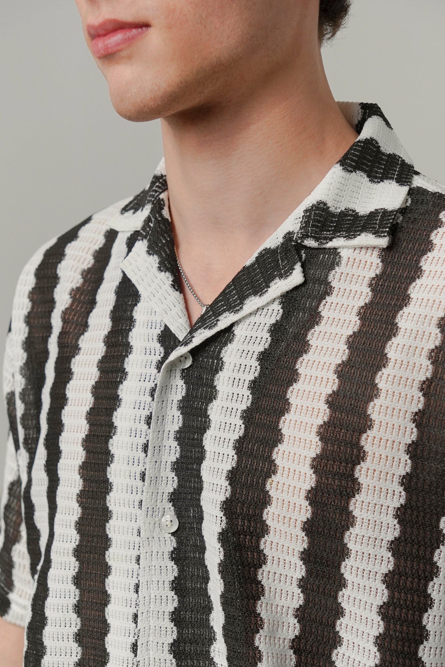Striped Cuban Shirt - Black & White - Mendeez