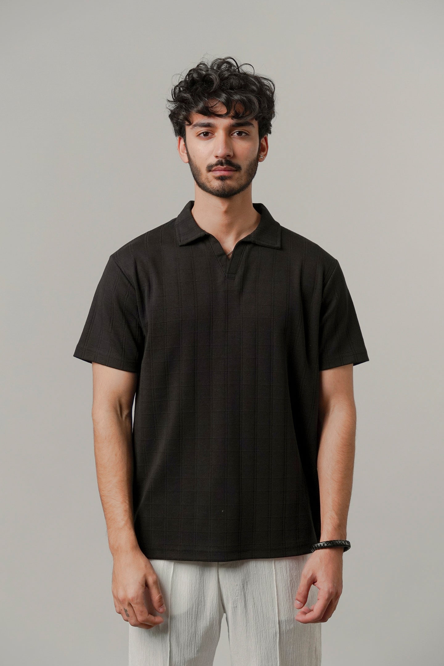 Johnny Collar Polo - Black - Mendeez