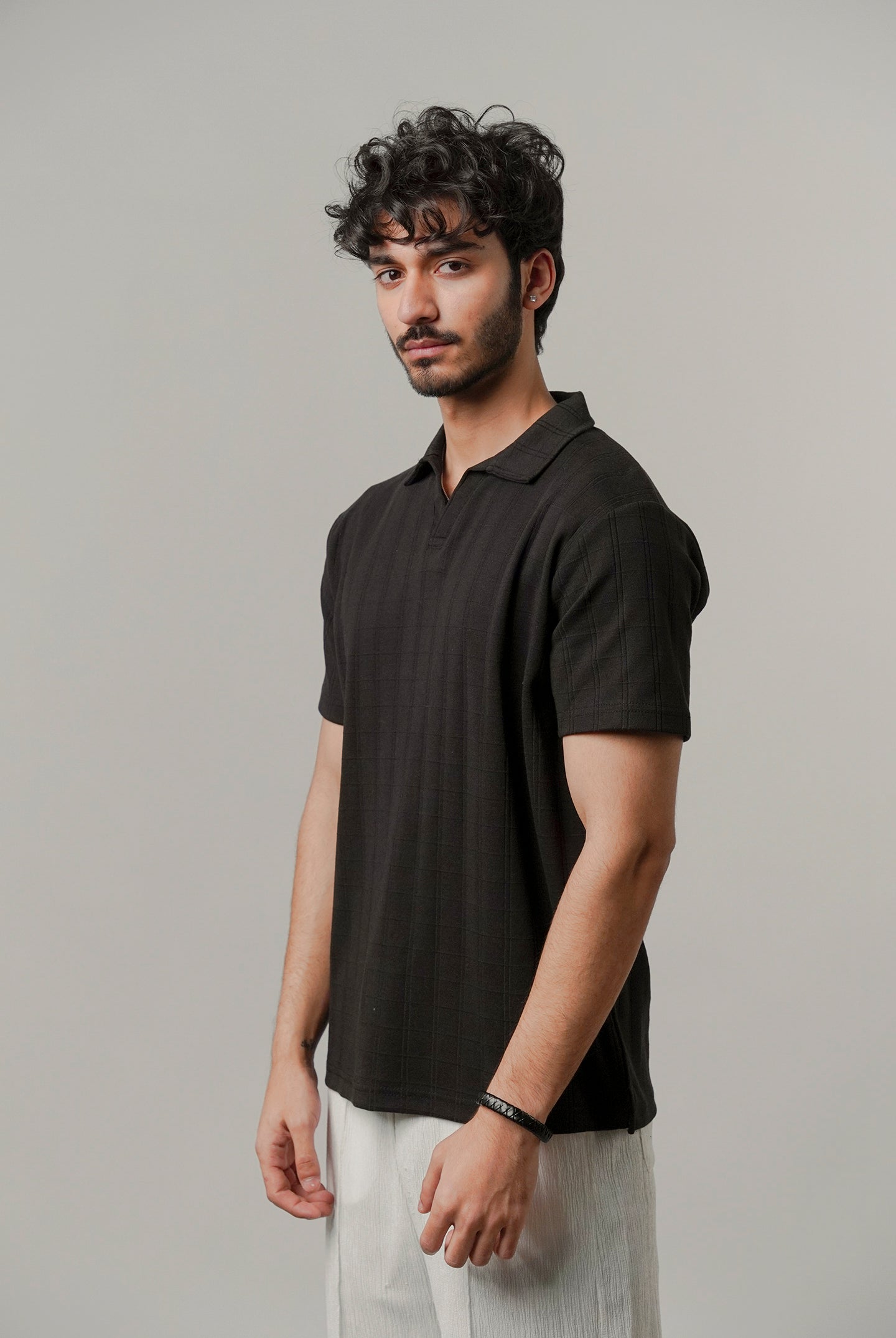 Johnny Collar Polo - Black - Mendeez