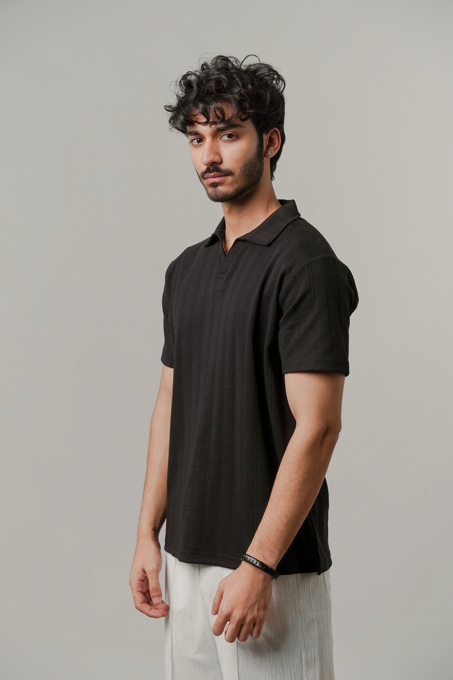 Johnny Collar Polo - Black - Mendeez