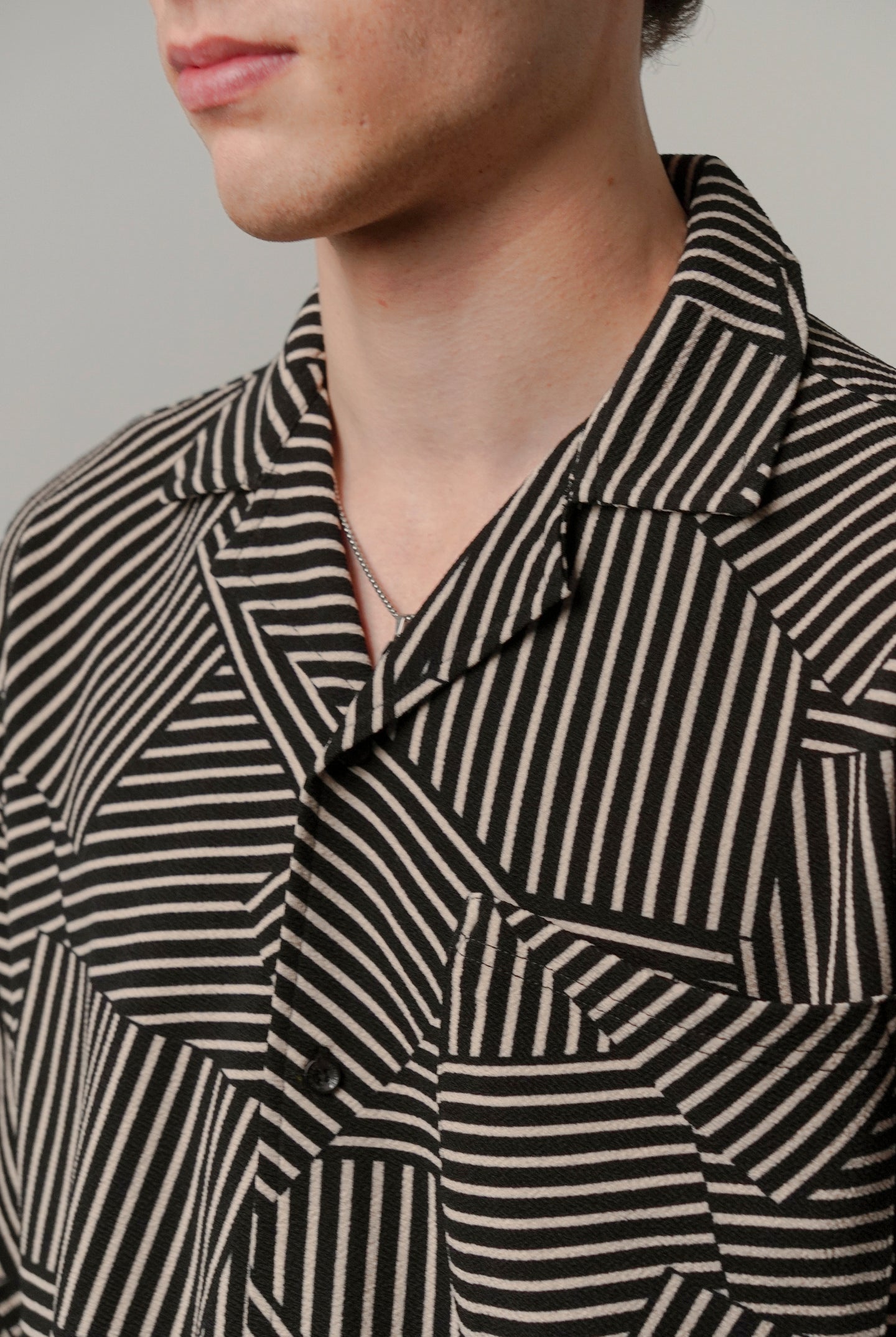 Striped Box Cuban Shirt - Black - Mendeez
