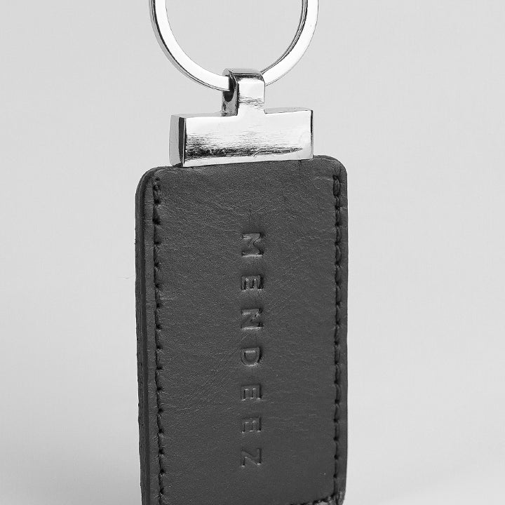 Leather Keychain - Black - Mendeez
