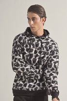 Printed Pullover Hoodie - Black & White - Mendeez
