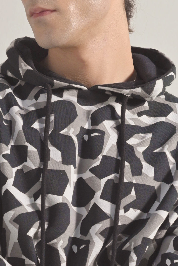 Printed Pullover Hoodie - Black & White - Mendeez
