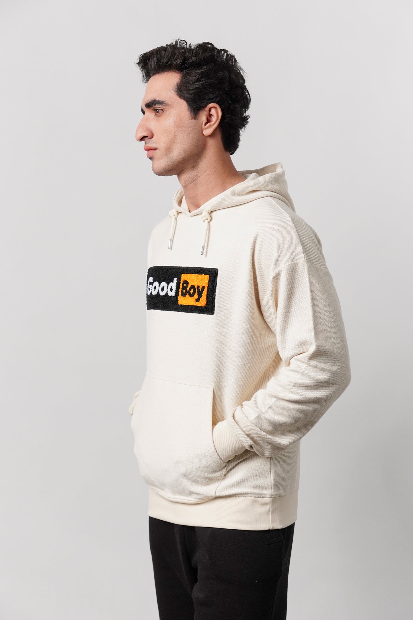 Pullover Embroidered Hoodie - Cream - Mendeez