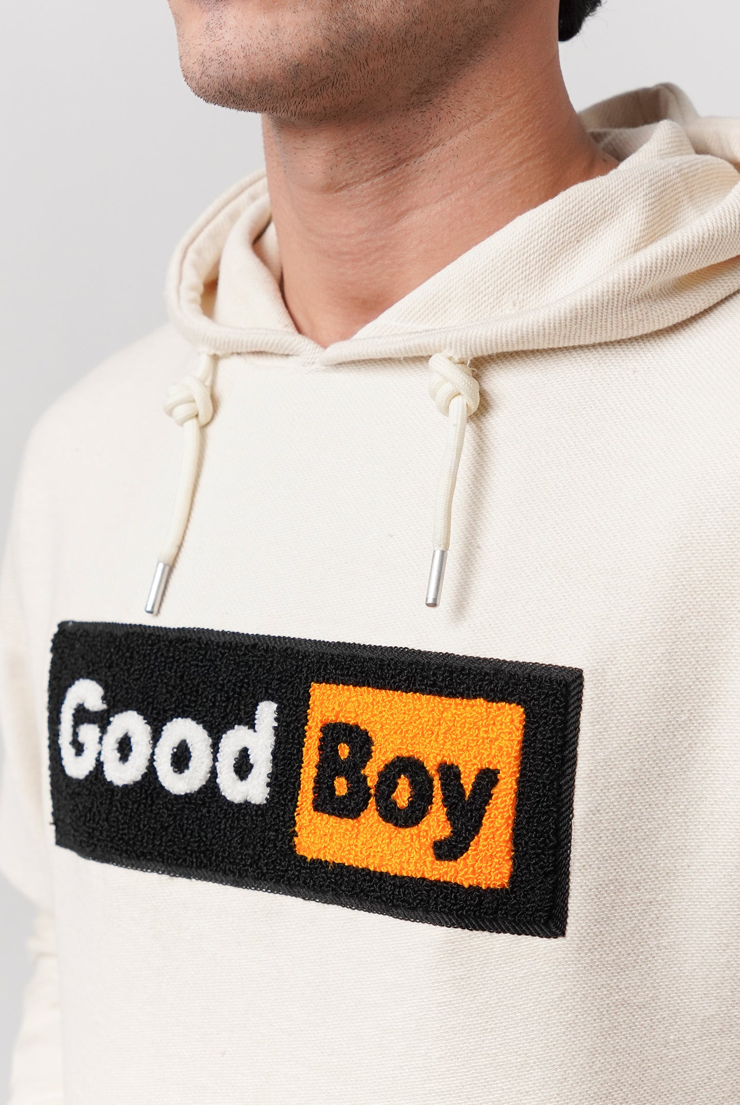 Pullover Embroidered Hoodie - Cream - Mendeez