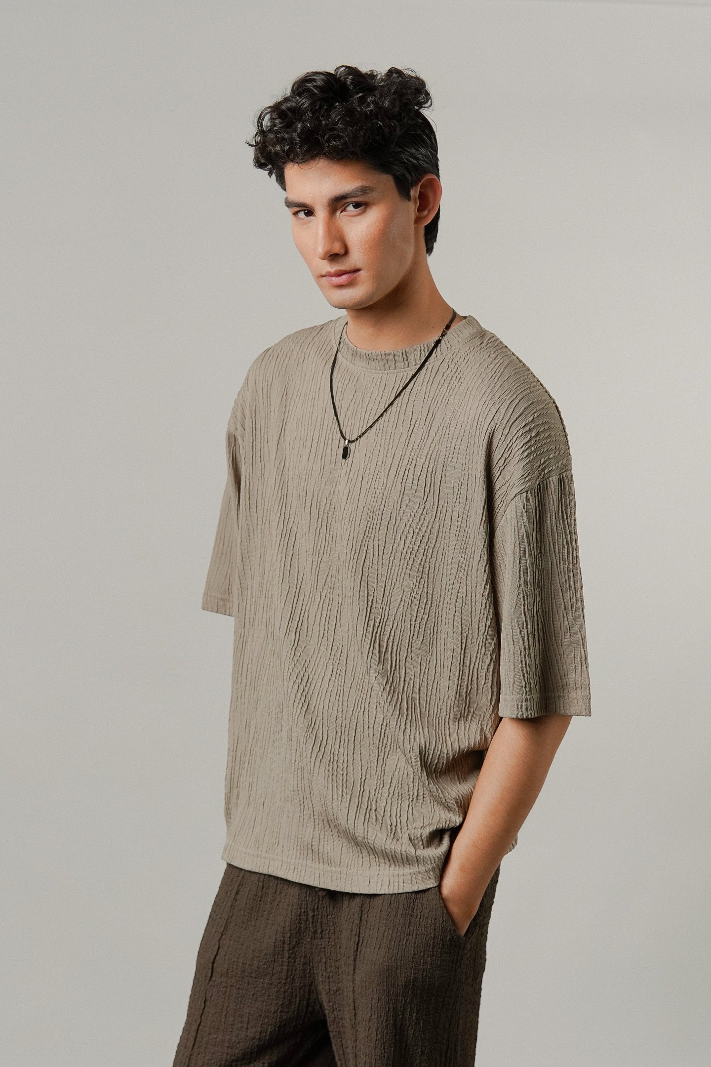 Oversized Textured Tee - Taupe - Mendeez