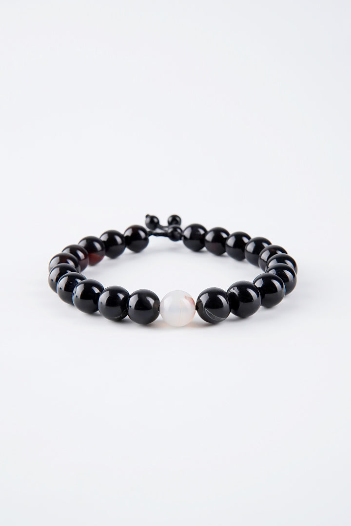 Adjustable Beaded Bracelet - White & Black - Mendeez
