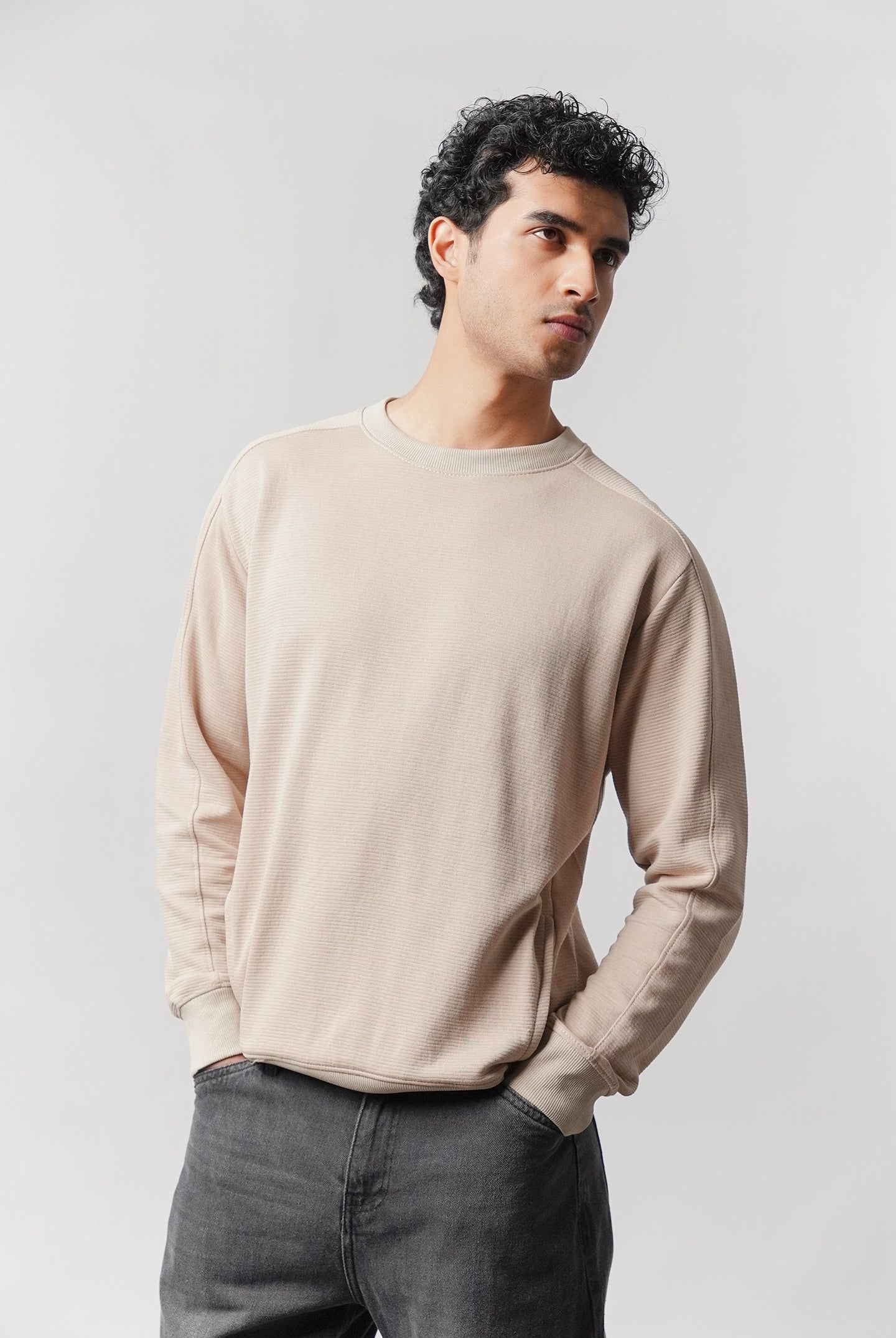 Side-Pocket Sweatshirt - Beige - Mendeez
