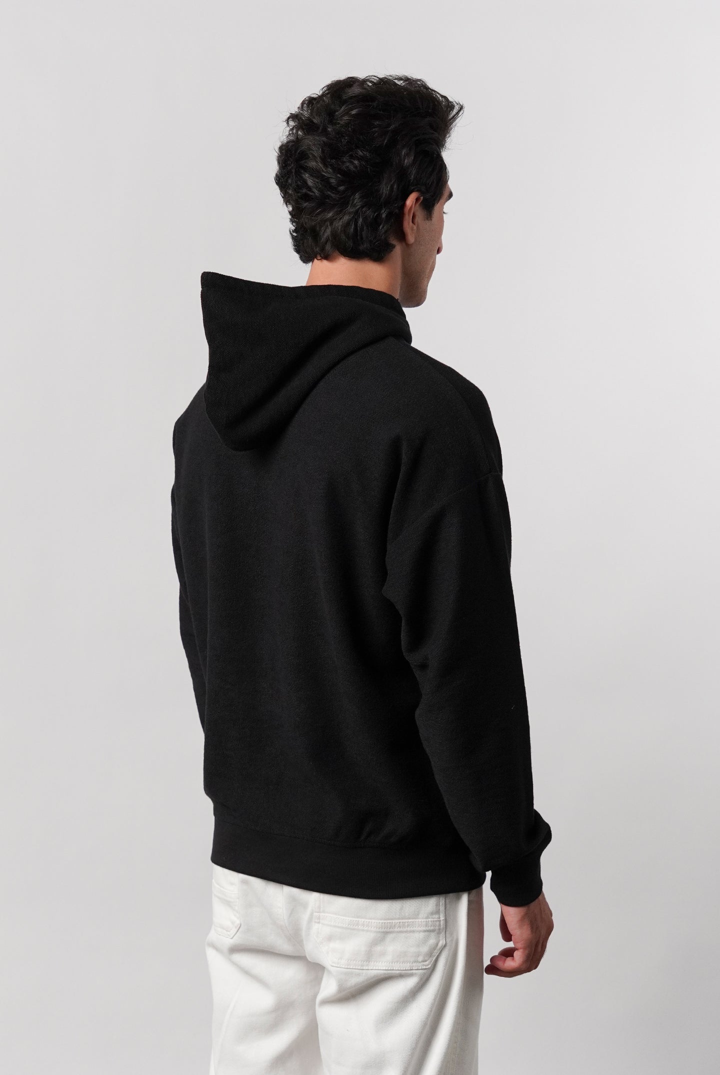 Pullover Embroidered Hoodie - Black - Mendeez