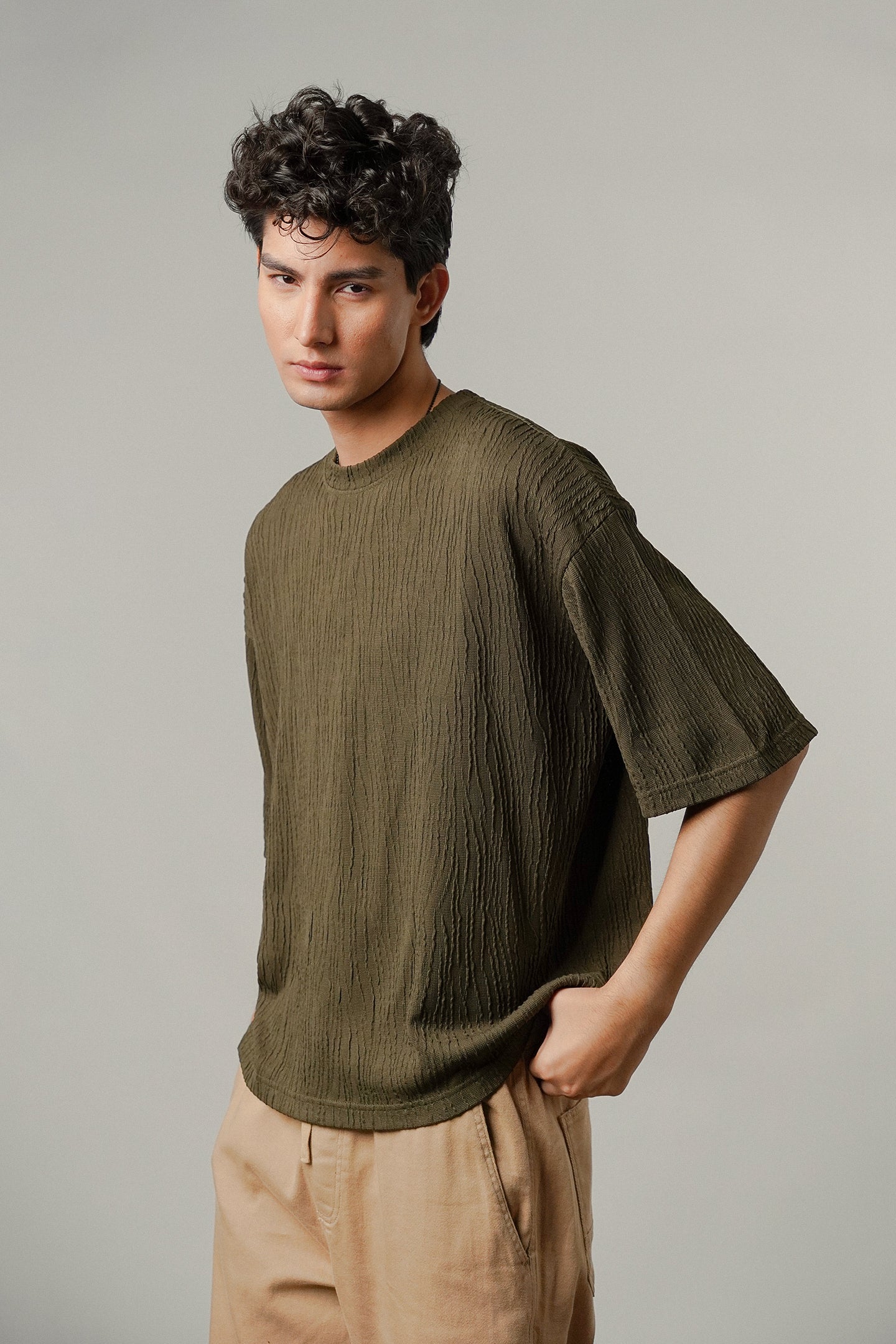 Oversized Textured Tee - Olive Green - Mendeez
