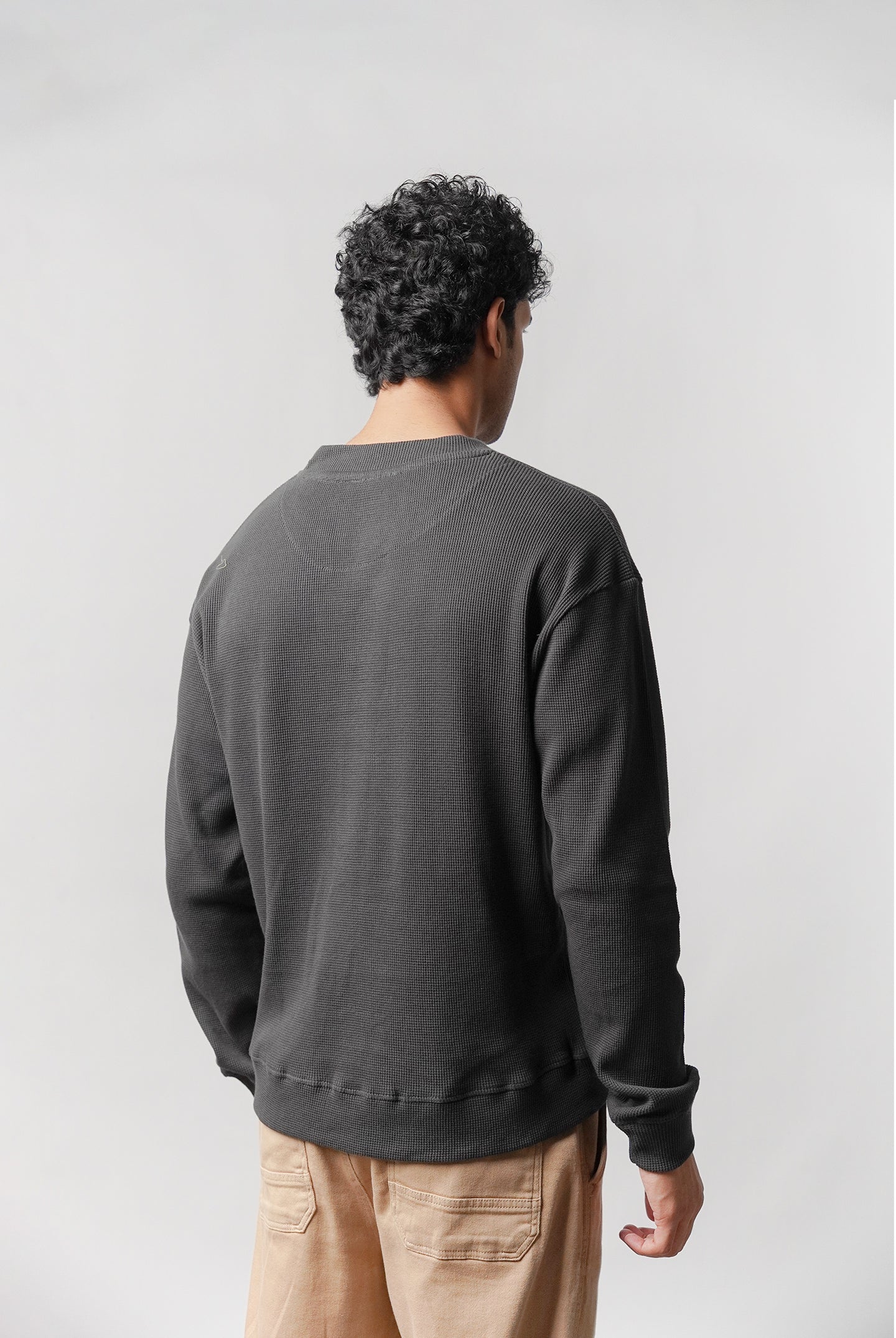 Mock Neck Sweatshirt - Dark Grey - Mendeez
