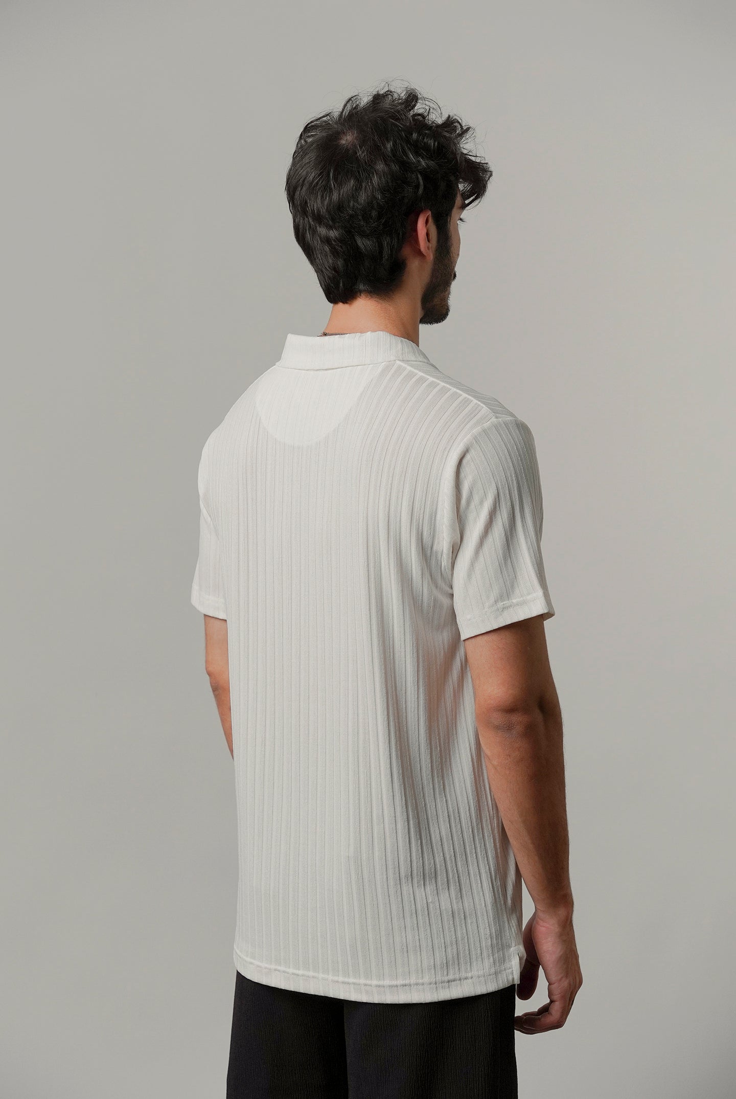 Johnny Collar Polo - White - Mendeez