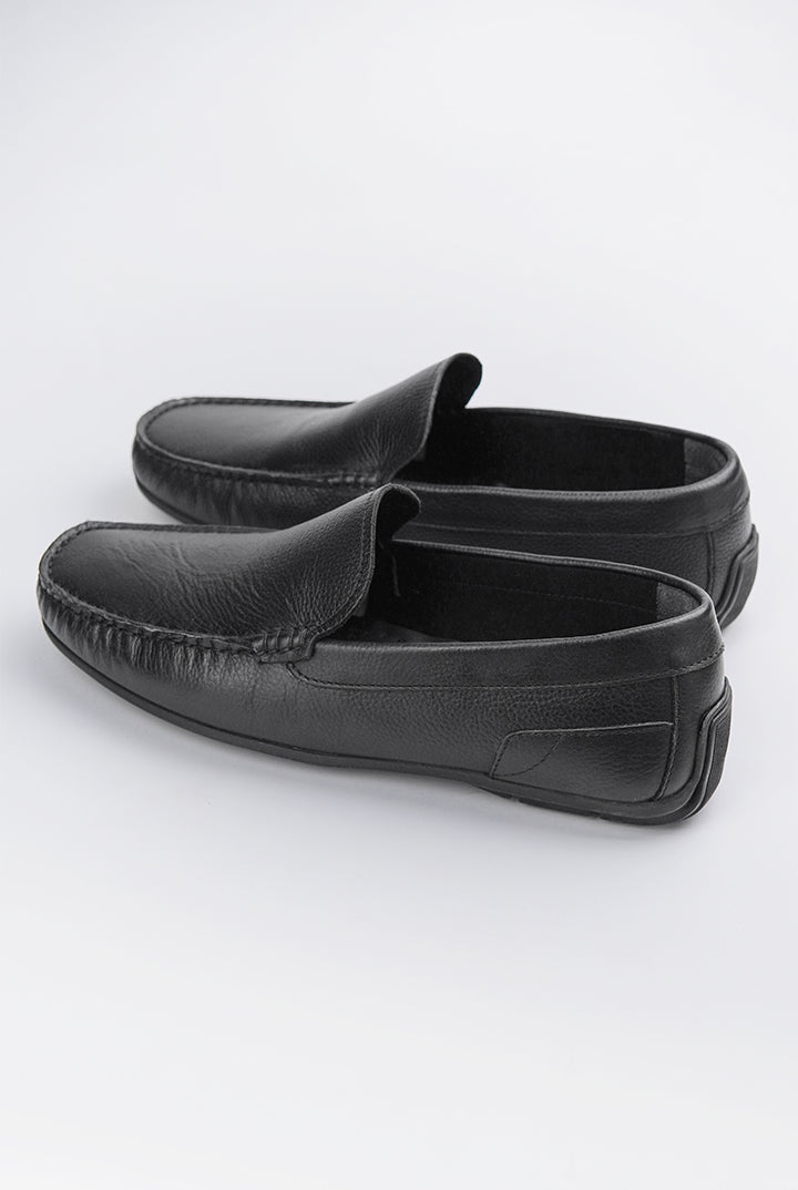 Classic Loafer Shoes - Black - Mendeez