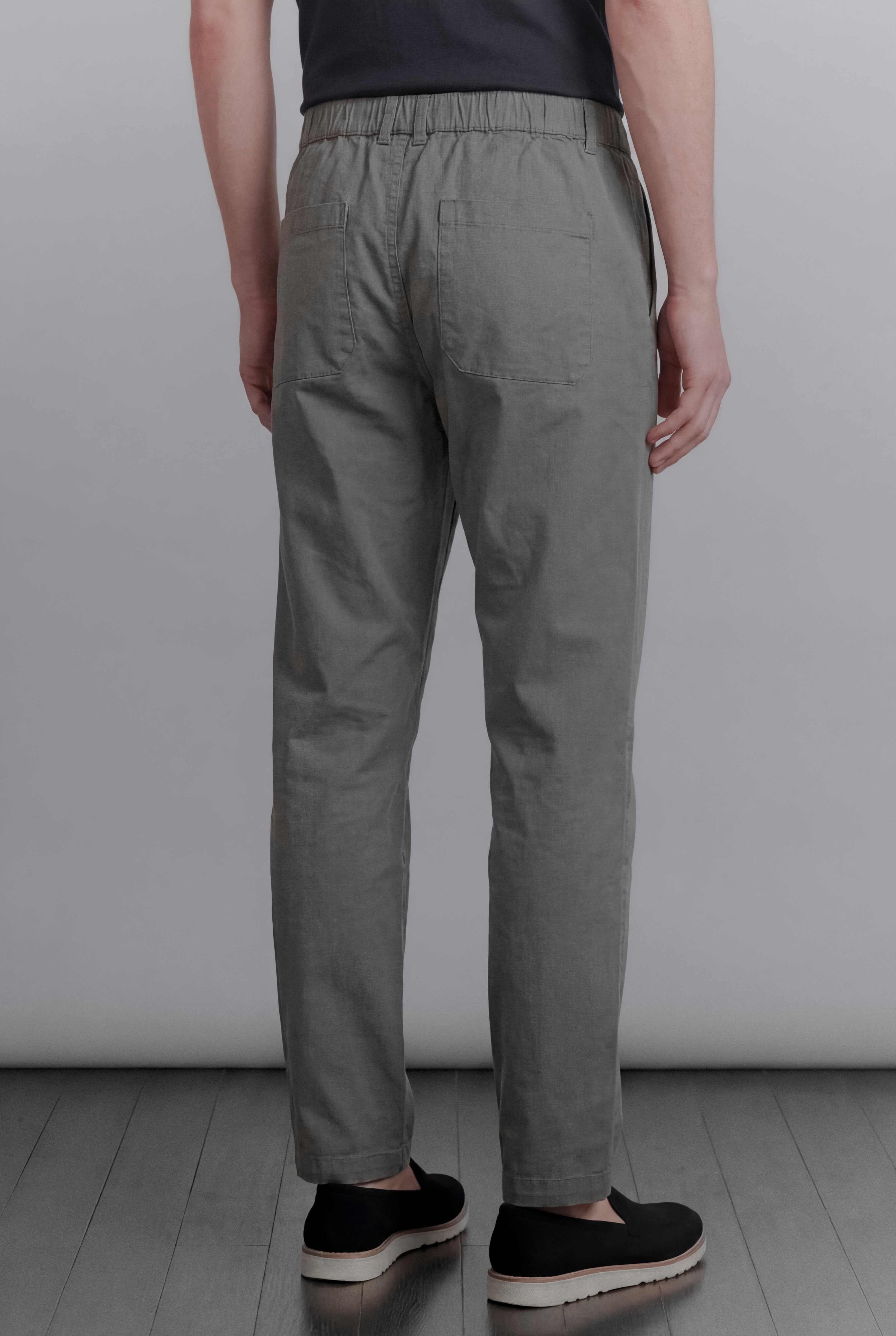 Classic Straight Pants - Grey - Mendeez