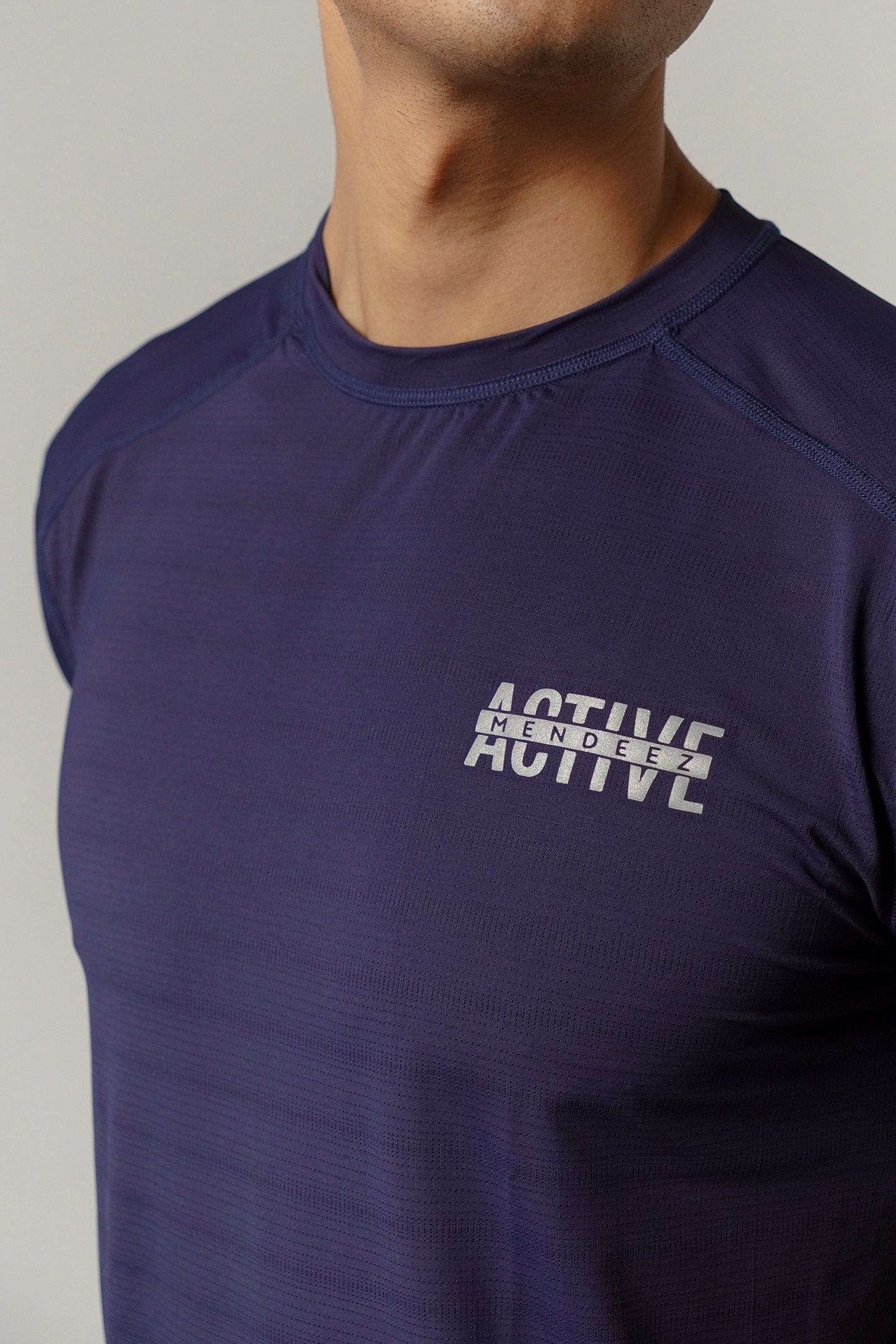 T-Shirt - Navy Blue - Mendeez