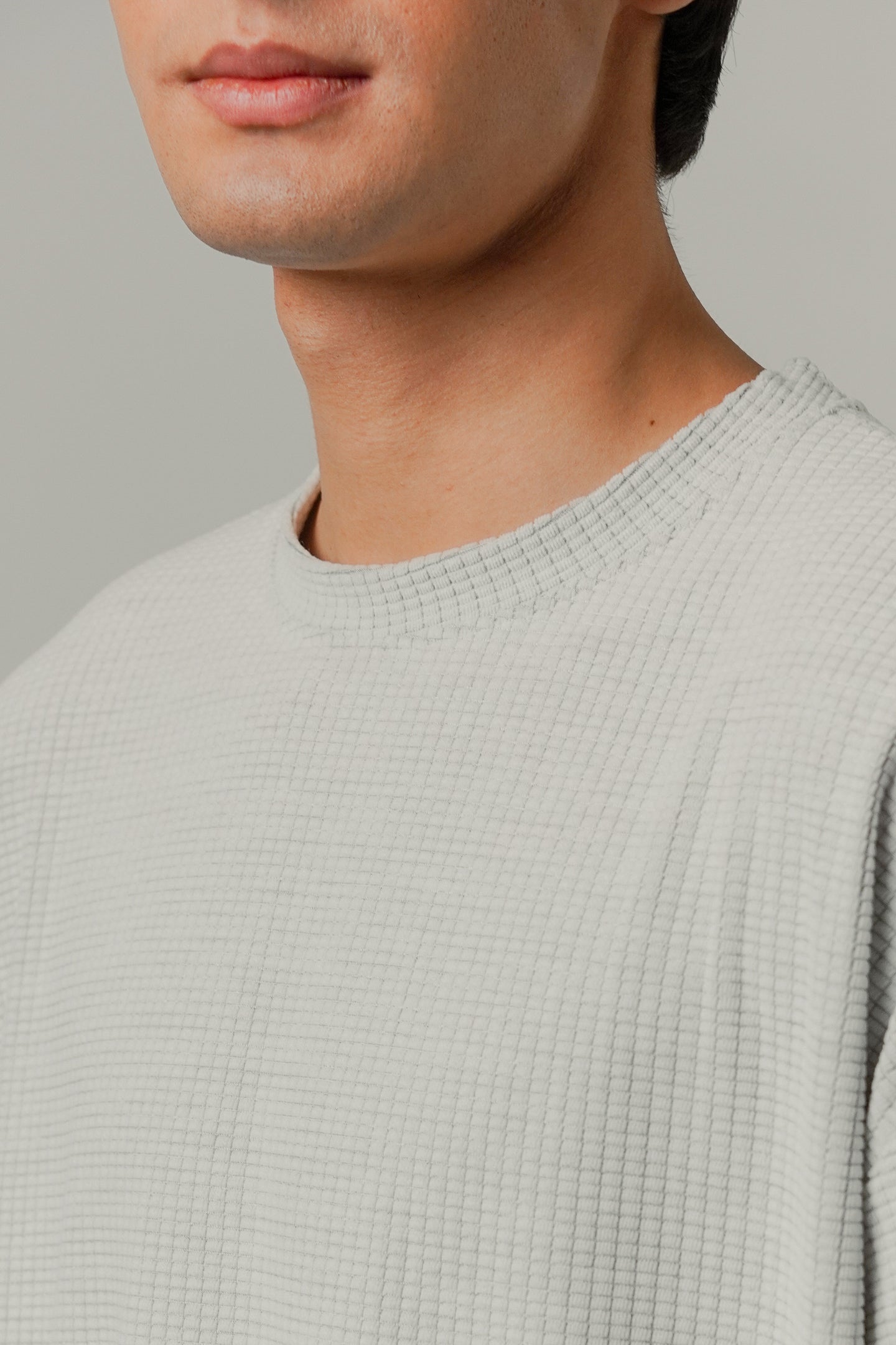 Oversized Knitted Tee - Light Grey - FA - Mendeez