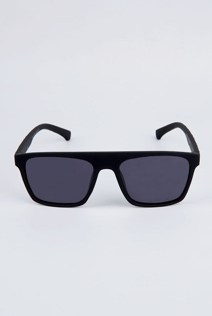 Classic Square Sunglasses - Black - Mendeez