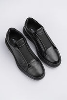 Slip On Shoes - Black - Mendeez