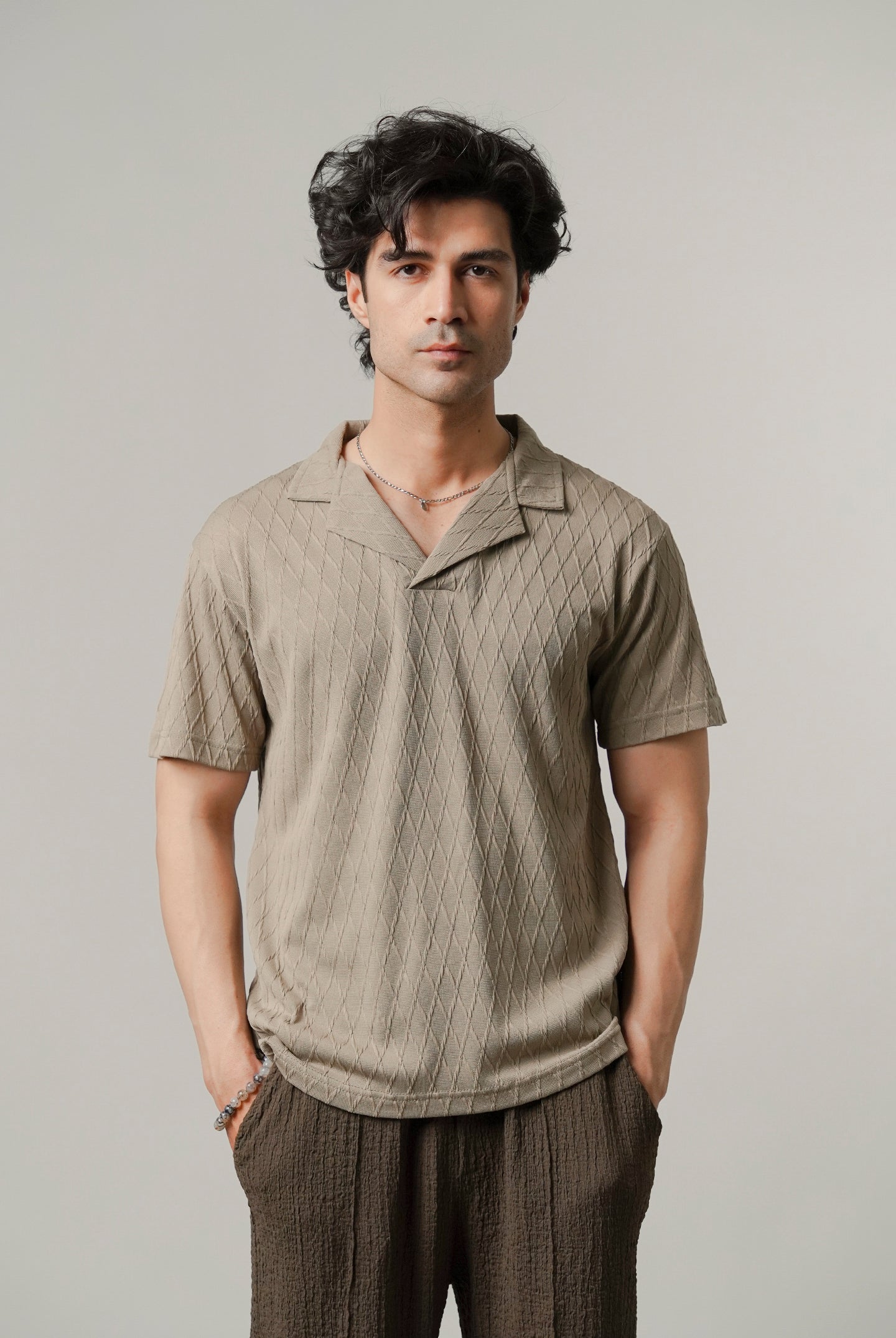 Cuban Collar Polo - Beige - Mendeez