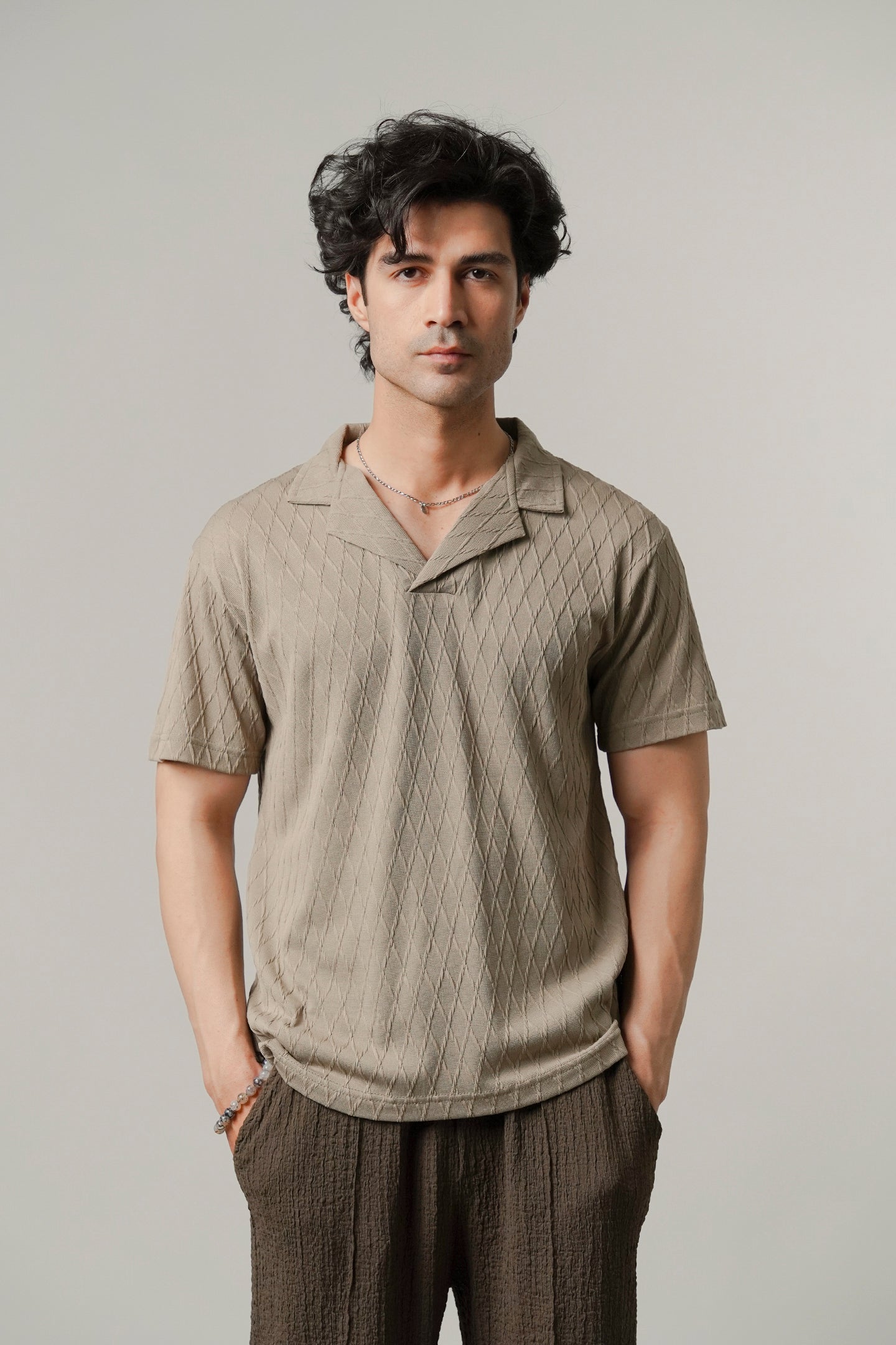 Cuban Collar Polo - Beige - Mendeez