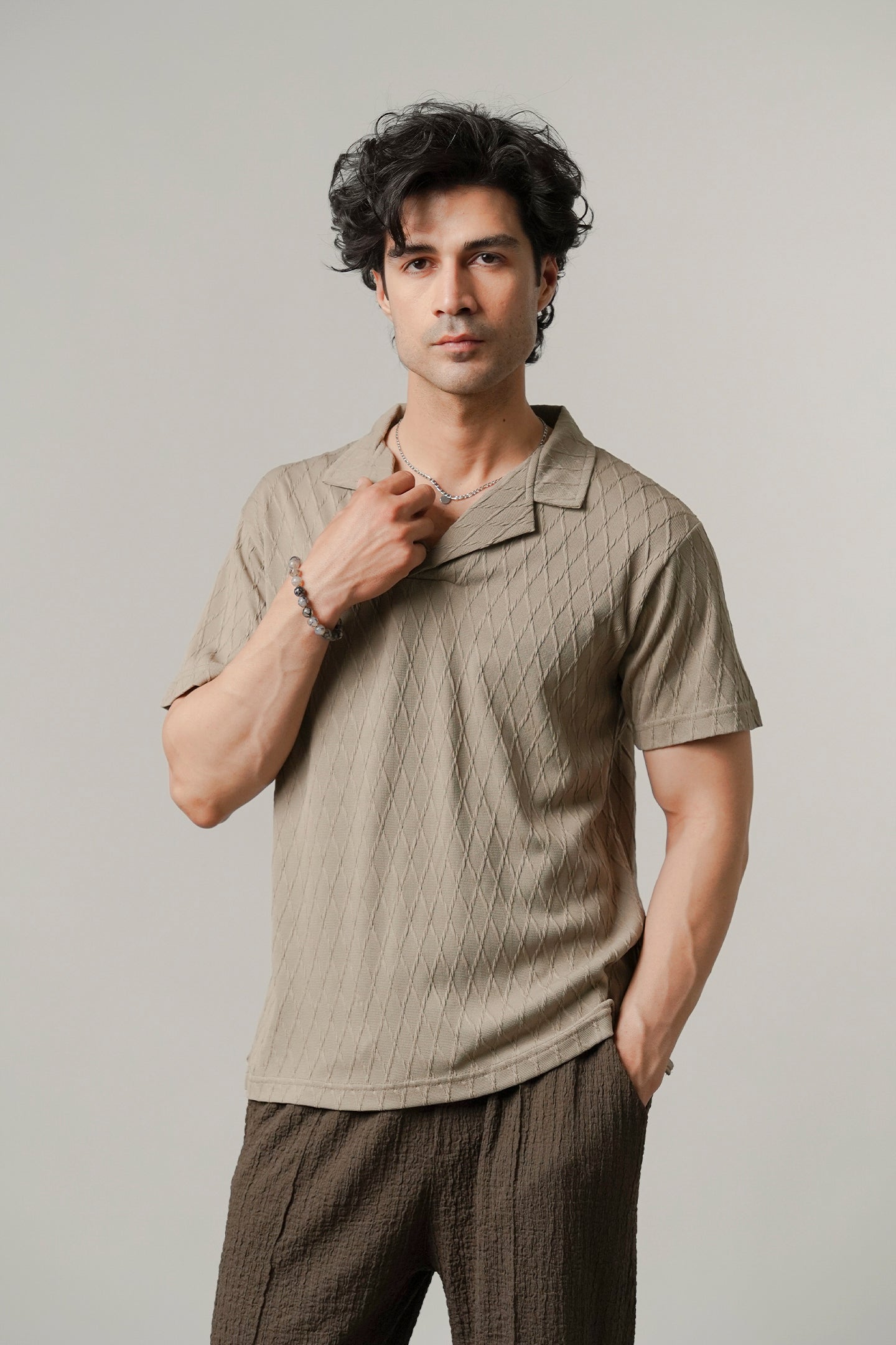 Cuban Collar Polo - Beige - Mendeez