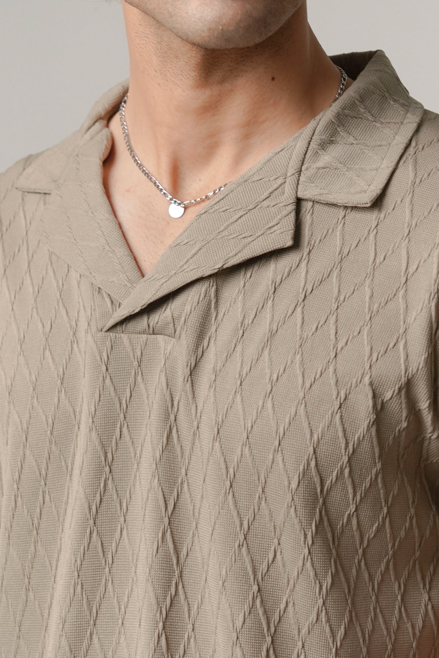 Cuban Collar Polo - Beige - Mendeez