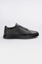 Slip On Shoes - Black - Mendeez