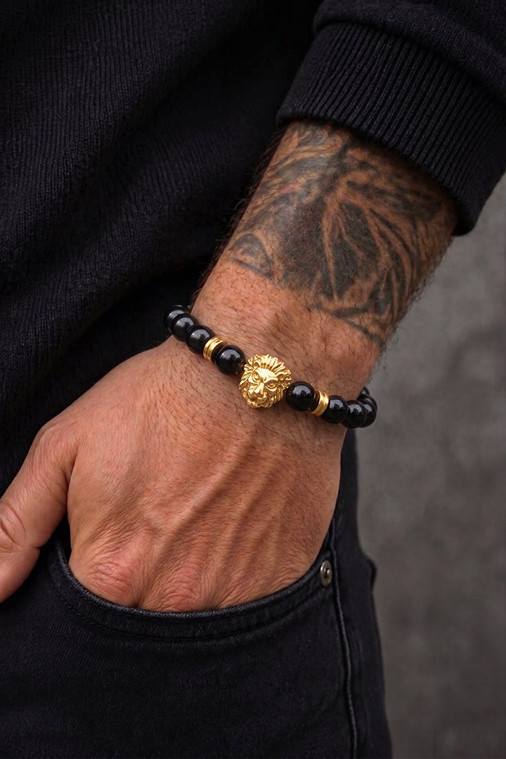Glossy Black Onyx Gold Lion Bracelet-1-MENDEEZ